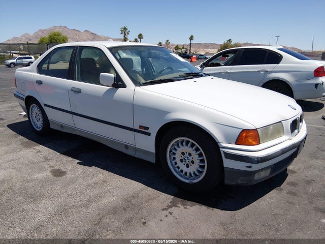 Salvage BMW 3 Series Image