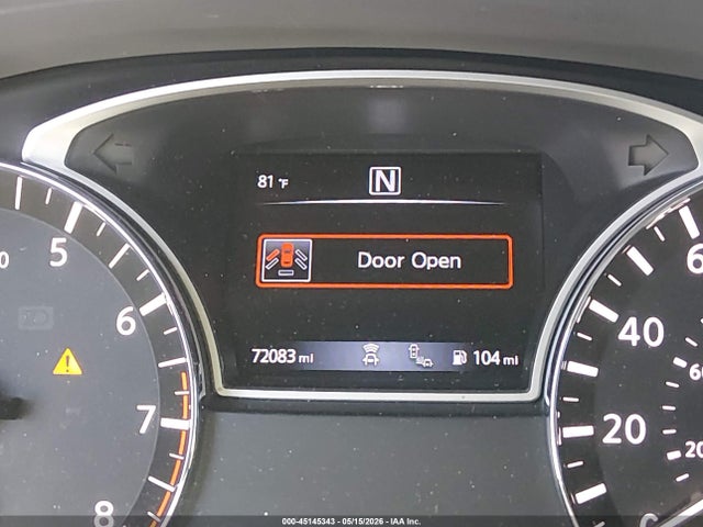 Nissan Pathfinder Sv