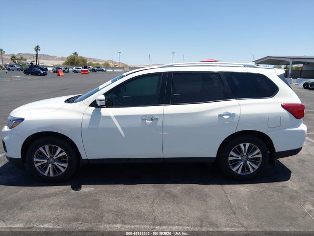 Nissan Pathfinder Sv