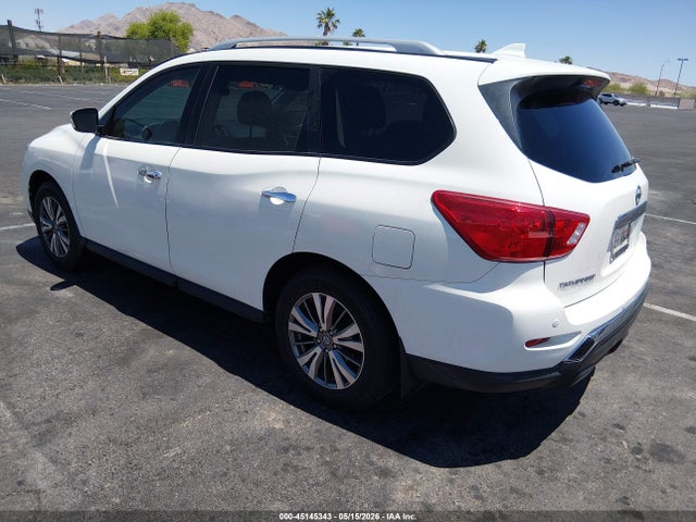 Nissan Pathfinder Sv
