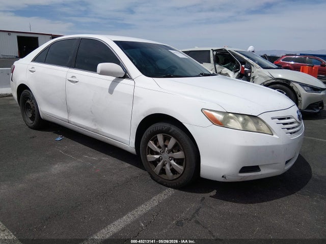 Salvage Toyota Camry Image