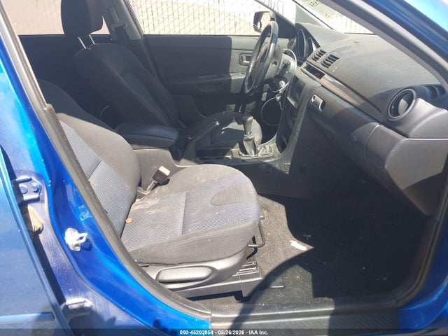 Mazda Mazda3 S