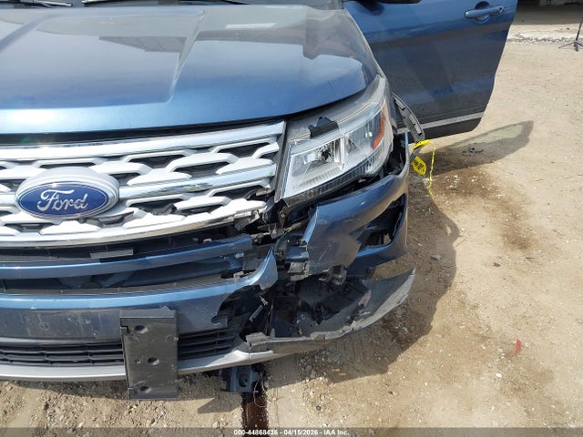 Ford Explorer Xlt