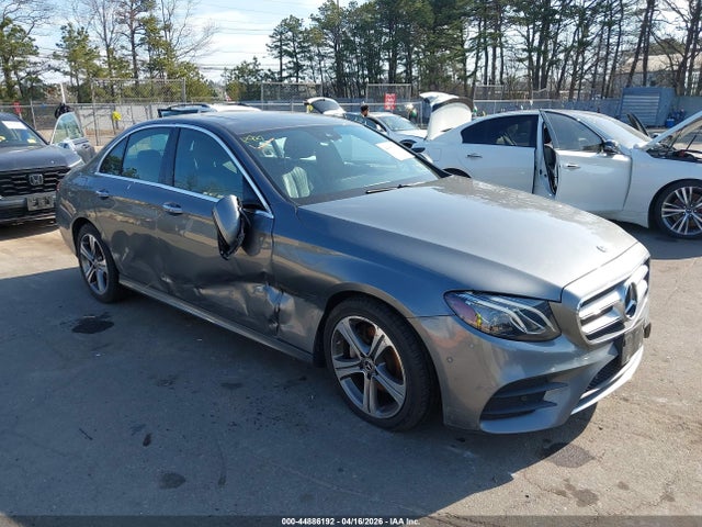 Salvage Mercedes-Benz E-Class Image