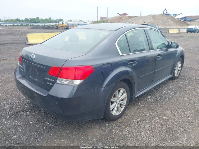 Subaru Legacy 2.5i Premium