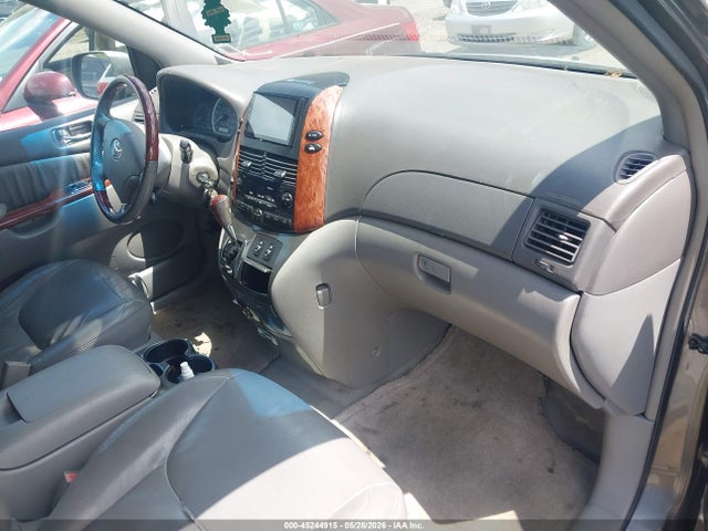Toyota Sienna Xle Limited