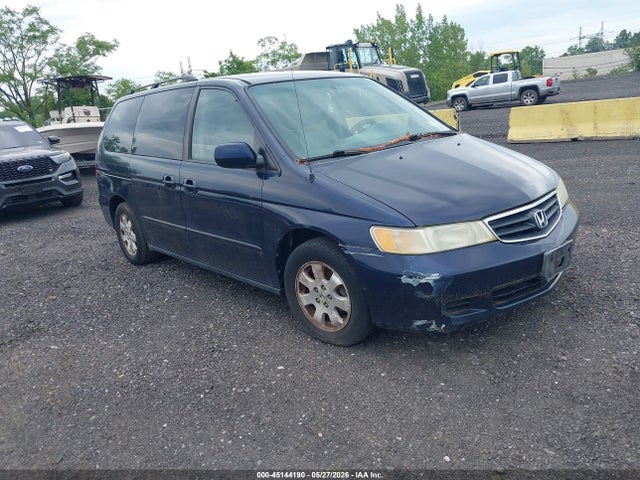 Salvage Honda Odyssey Image