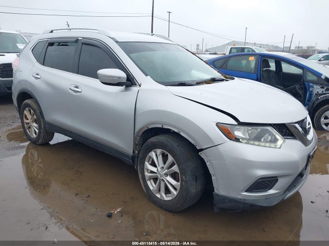 Salvage Nissan Rogue Image