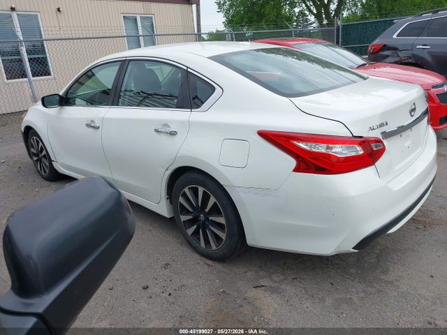 Nissan Altima 2.5 Sv