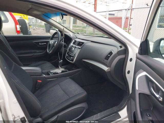 Nissan Altima 2.5 Sv