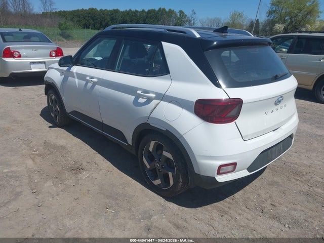 Hyundai VENUE Limited