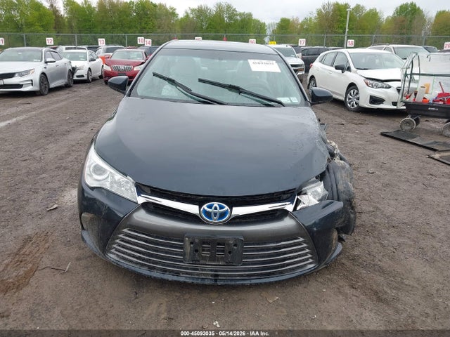 Toyota Camry Xle