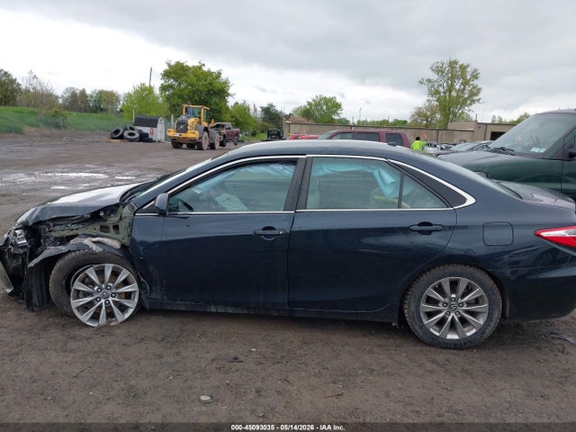 Toyota Camry Xle