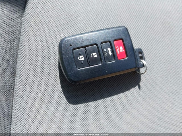 Toyota Camry Xle