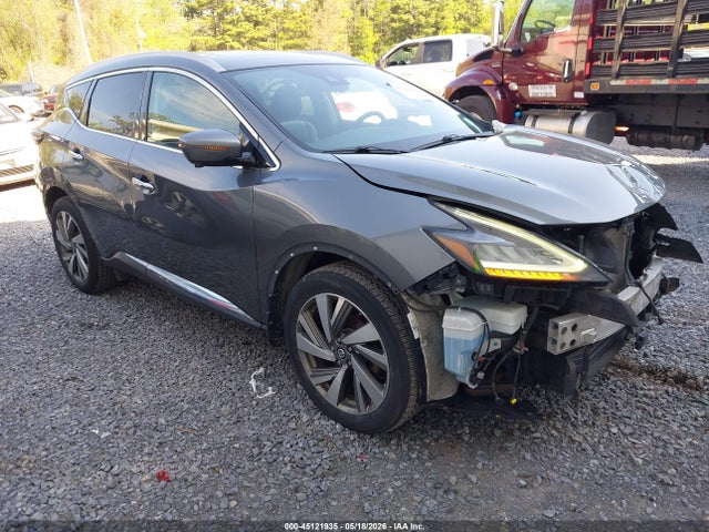 Salvage Nissan Murano Image