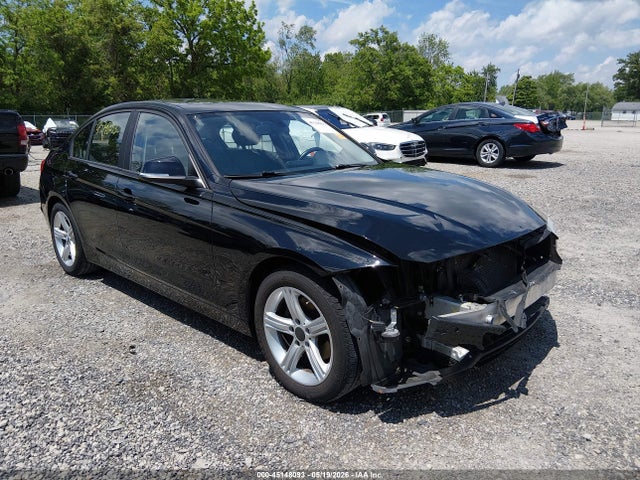 Salvage BMW 3 Series Image