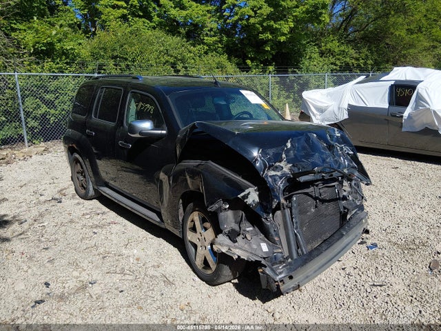 Salvage Chevrolet HHR Image