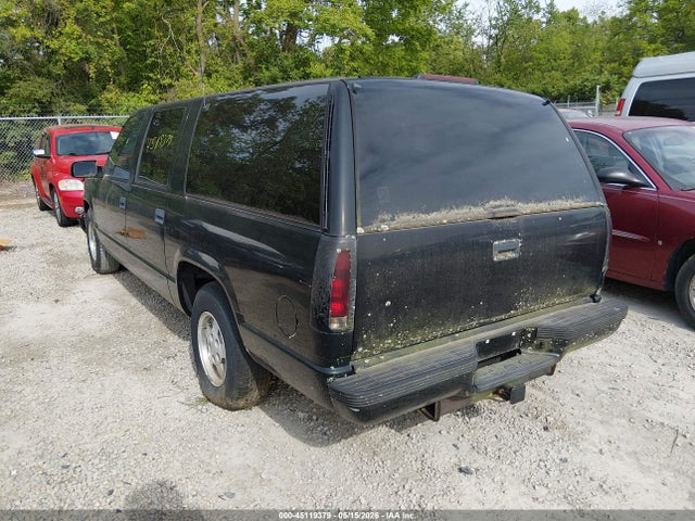 Chevrolet Suburban C1500