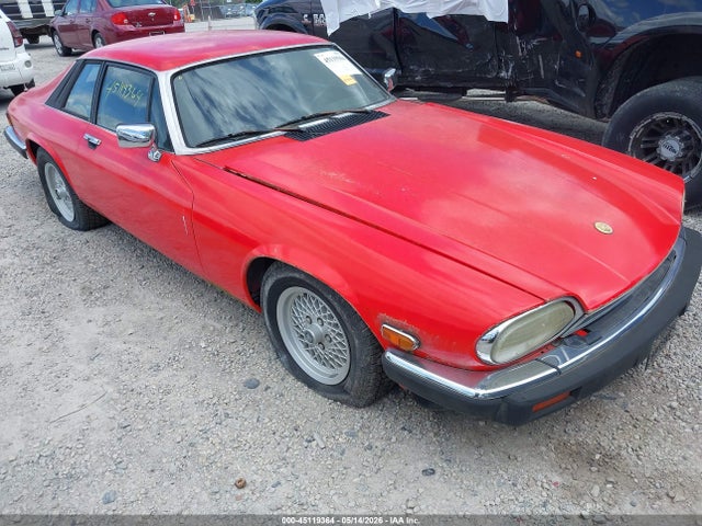 Salvage Jaguar Xjs Image