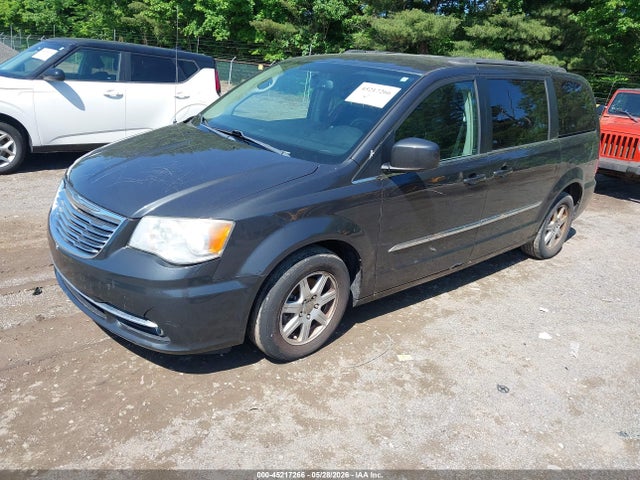 Chrysler Town & Country Touring