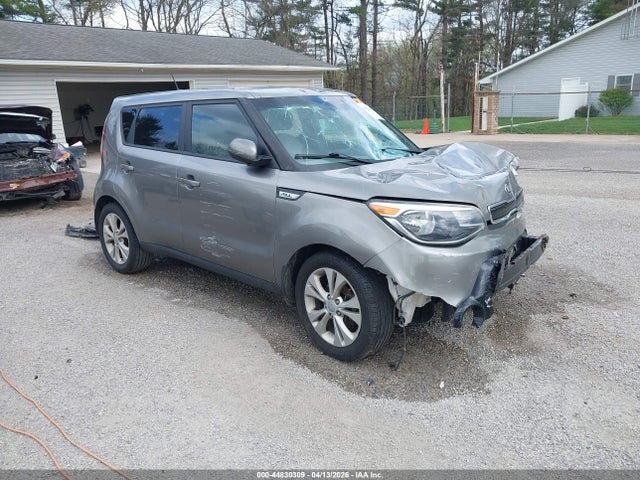 Salvage Kia Soul Image