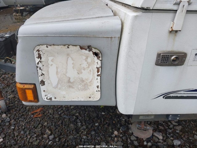 Fleetwood Bayside 4178 Pop Up Camper