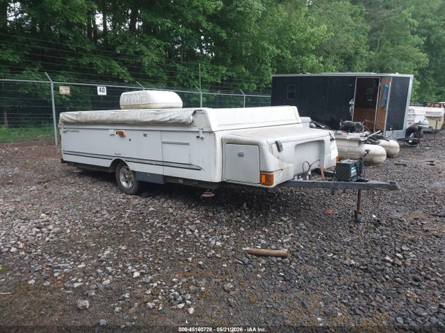 Salvage Fleetwood Bayside 4178 Pop Up Camper Image