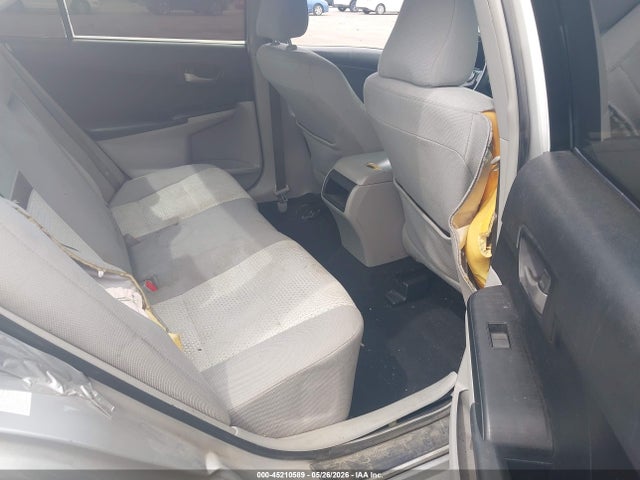 Toyota Camry Le