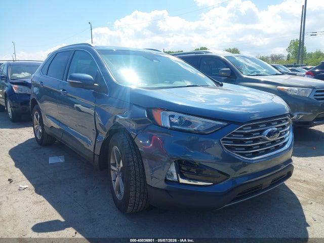 Salvage Ford Edge Image