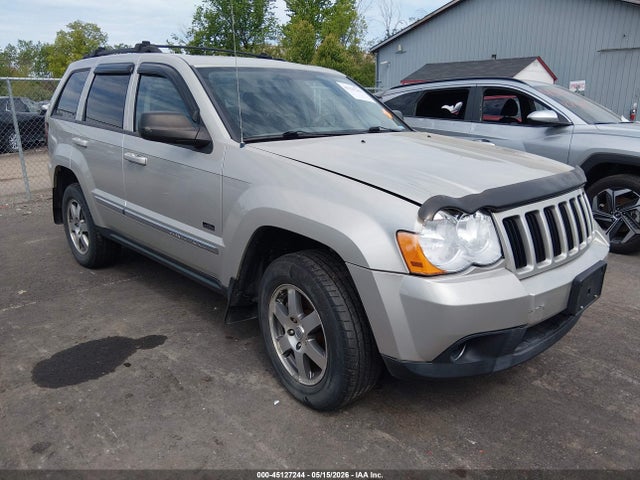 Salvage Jeep Grand Cherokee Image