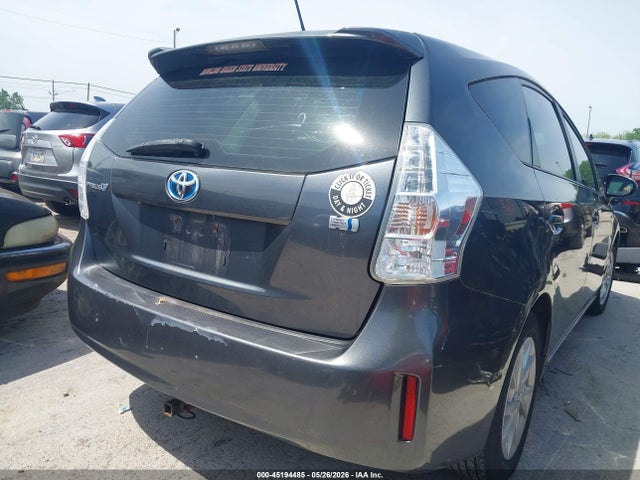 Toyota Prius v Two