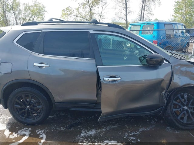 Nissan Rogue Sv