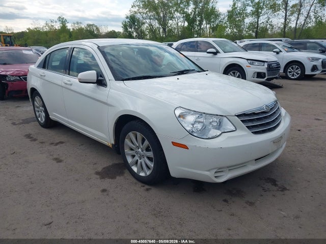 Salvage Chrysler Sebring Image