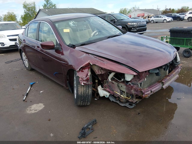 Salvage Honda Accord Image