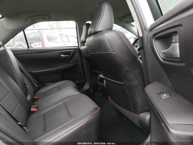 Toyota Camry Se