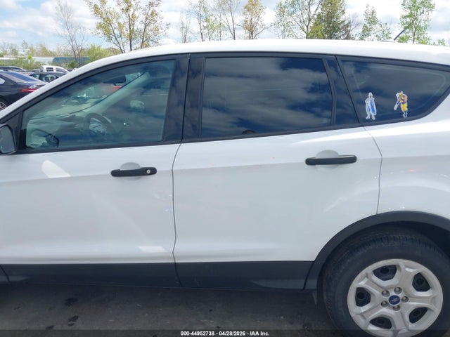 Ford Escape S