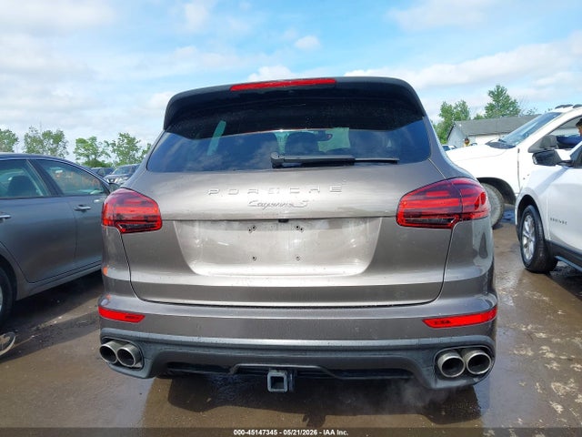 Porsche Cayenne S