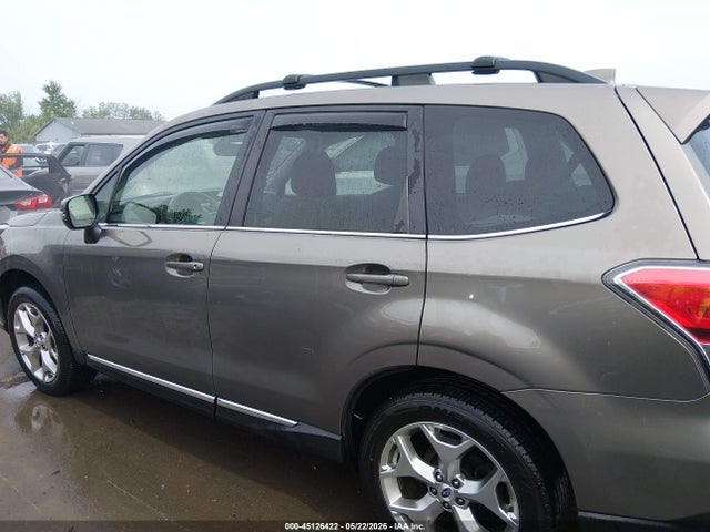 Subaru Forester 2.5i Touring