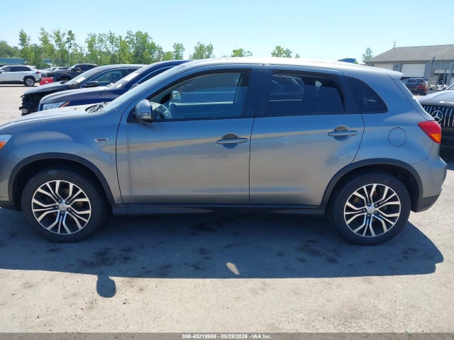 Mitsubishi Outlander 2.4 Se