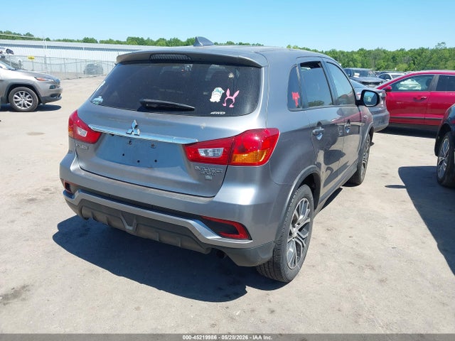 Mitsubishi Outlander 2.4 Se