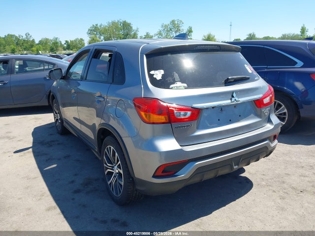 Mitsubishi Outlander 2.4 Se