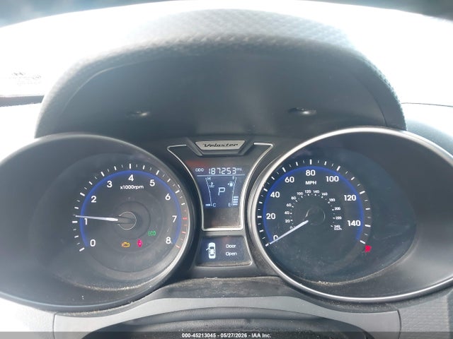 Hyundai VELOSTER