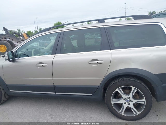 Volvo XC70 T6