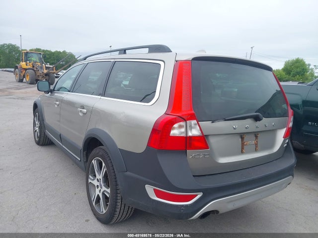 Volvo XC70 T6
