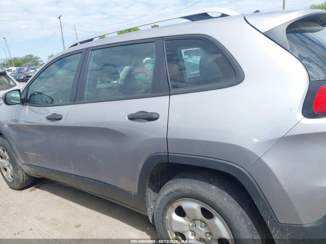 Jeep Cherokee Sport