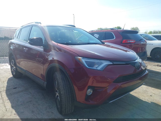 Salvage Toyota RAV4 Image