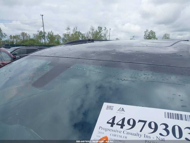 Chrysler Pacifica Touring L Plus