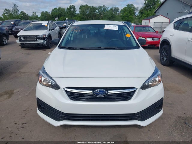 Subaru Impreza Base