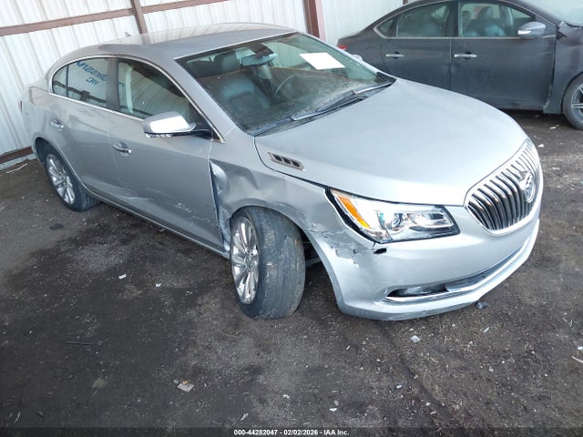 Salvage Buick LaCrosse Image