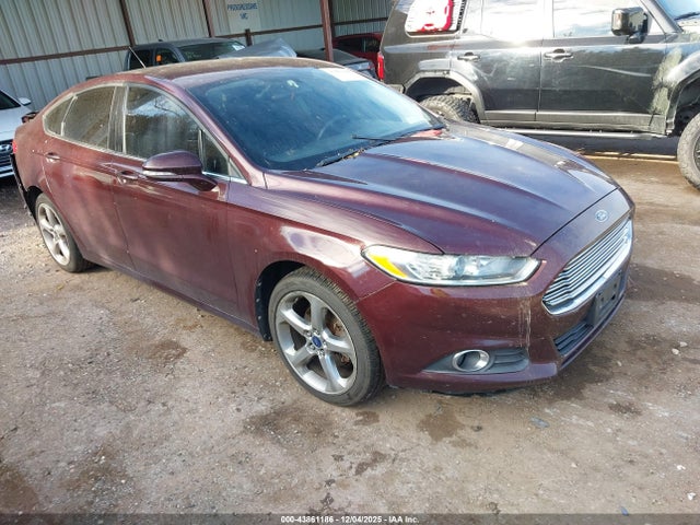 Salvage Ford Fusion Image